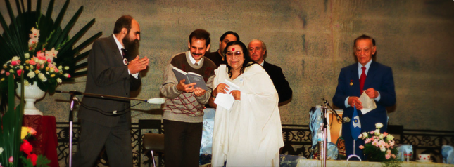 shri_mataji_moscow_award